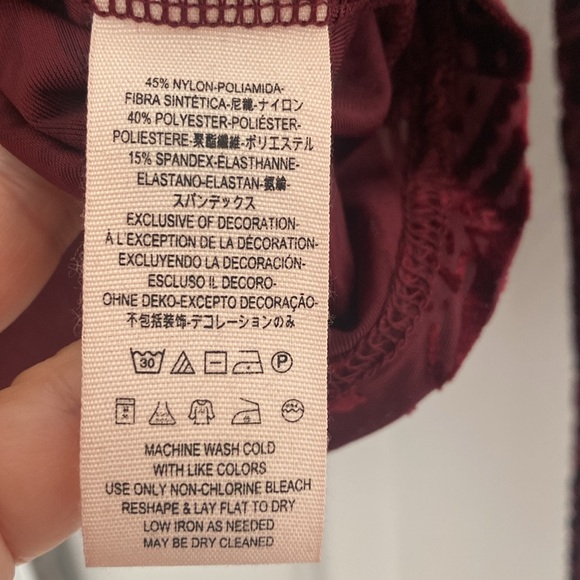 NWT Free People City Limits Burgundy Velvet Top Size Small - Picture 9 of 9